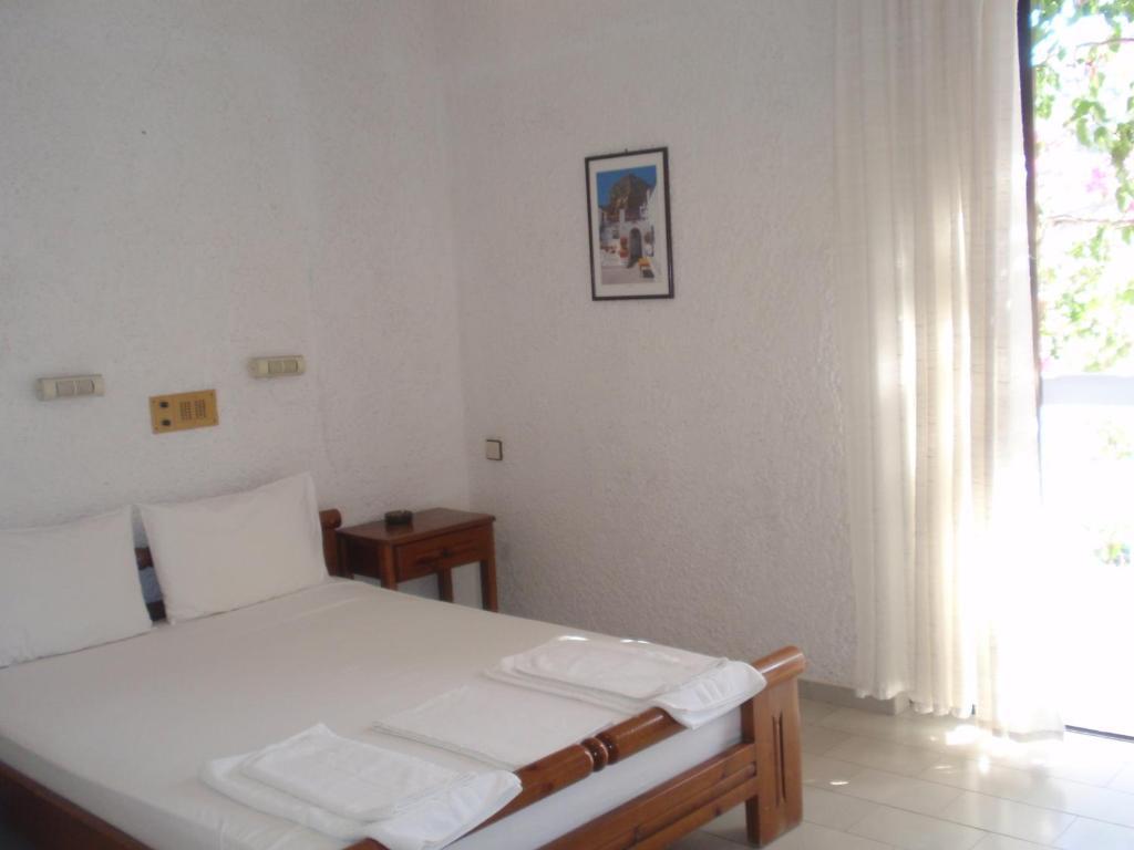 Fevro Hotel Agia Galini Quarto foto